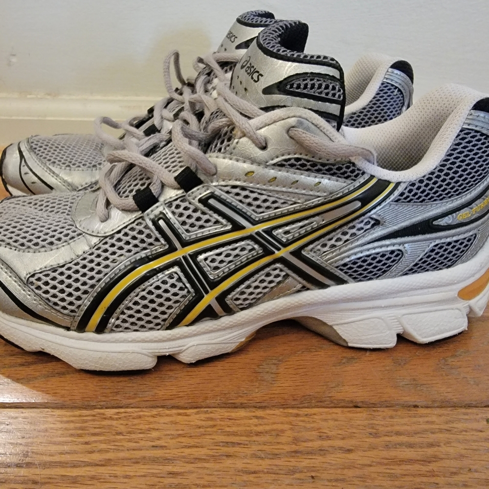 ASICS Gel Turbulent Shoes